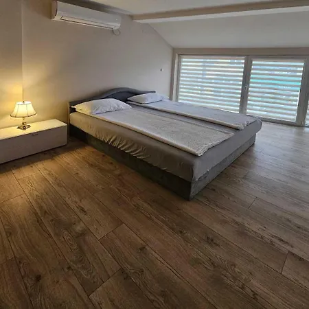 Apartment Leni2 U Centru Zajecara